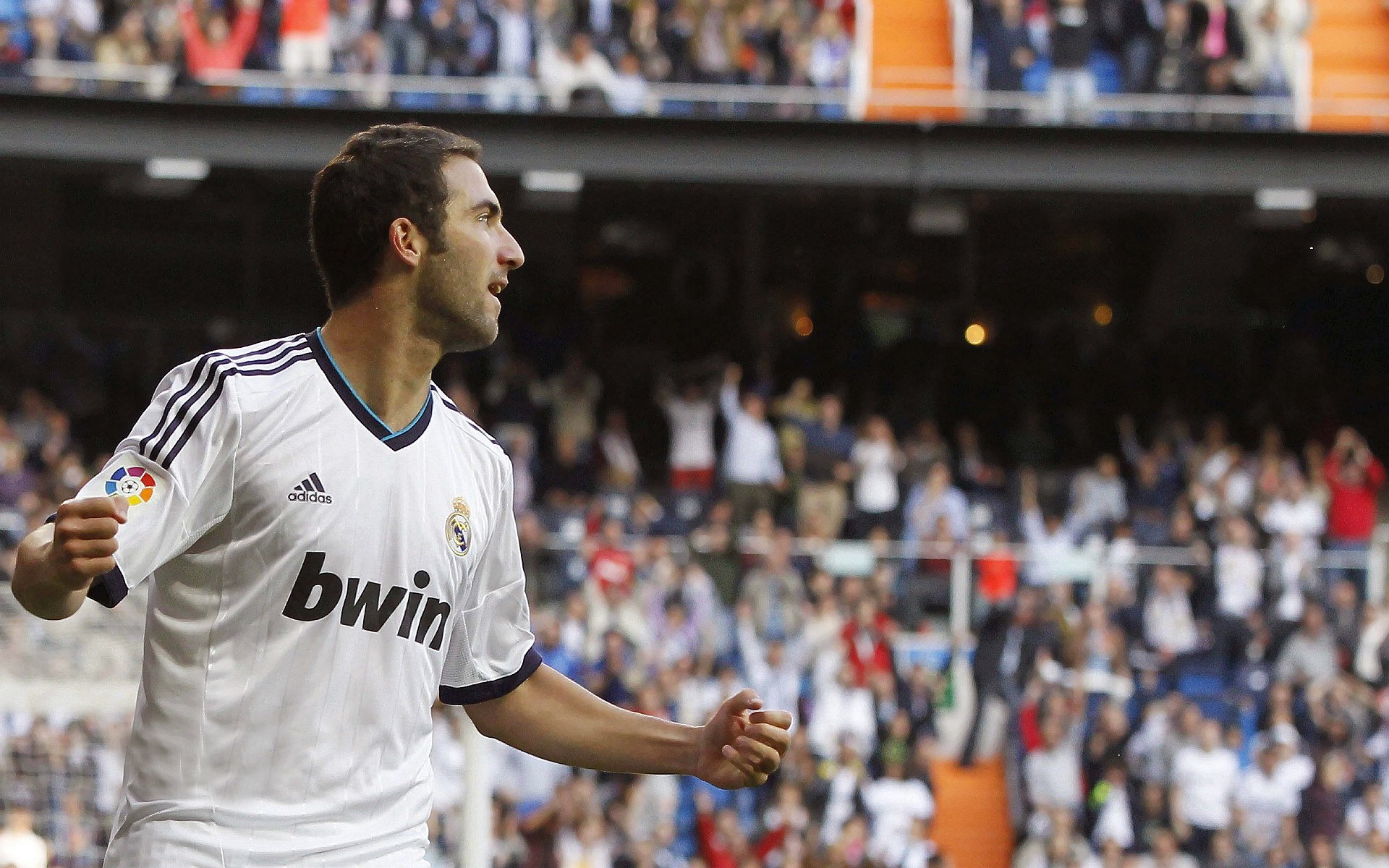 圣埃蒂安客场惨败，马赛反超积分榜，圣埃蒂安主帅